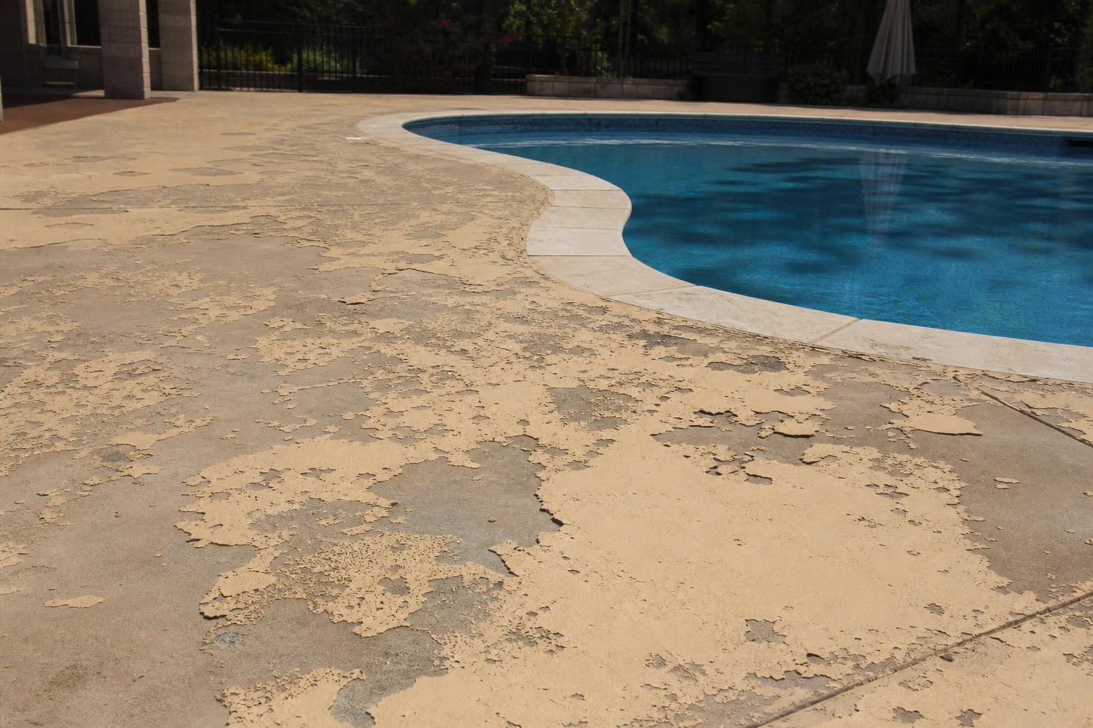 Pool deck coating removal in DFW, before and after dustless blasting (before)